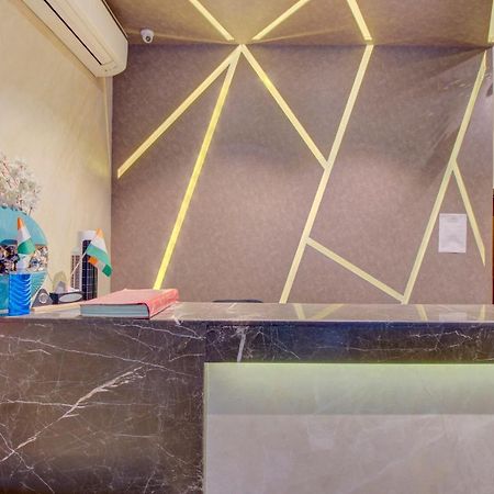 Oyo 76180 Hotel Meriton Mumbai Dış mekan fotoğraf